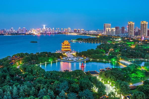 法舰穿台湾海峡非法进入中国领海_企业官网服务器