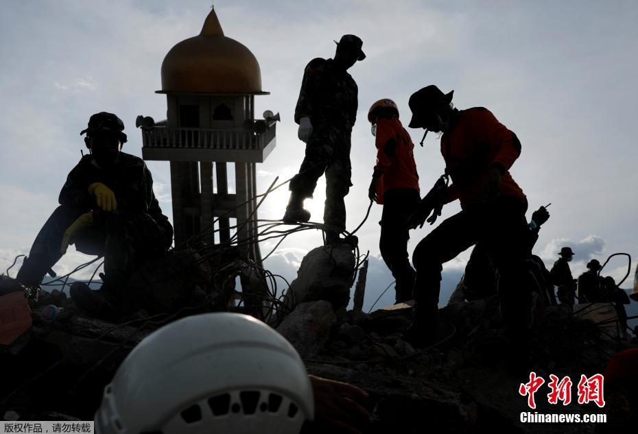 知否|让全球180万人重见光明的角膜 人人都能捐献吗?_大模型训练