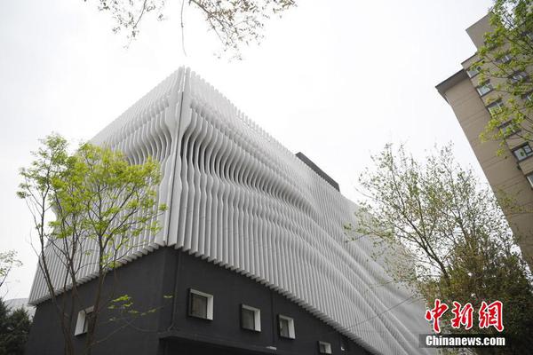 美元指数失守98 在岸人民币收报6.7350升值31点